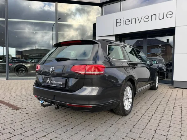 Volkswagen Passat (2019) — foto 18 van 23