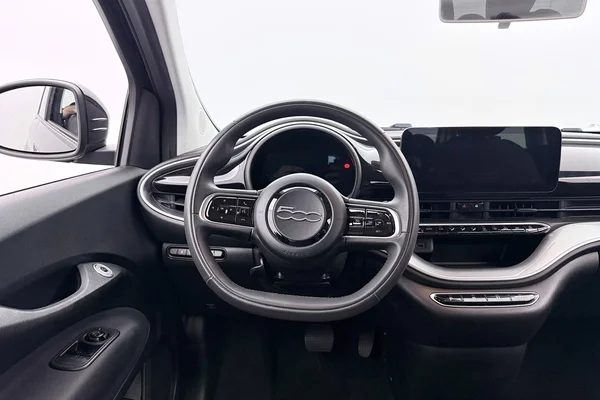 Fiat E-500 (2022) — foto 24 van 24