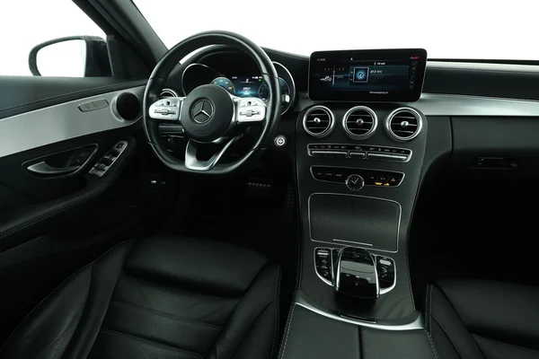 Mercedes-Benz C-Klasse (2020) — foto 4 van 16