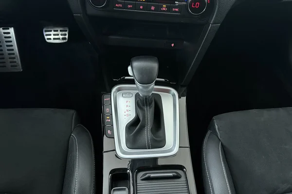 Kia ProCeed (2021) — foto 4 van 27