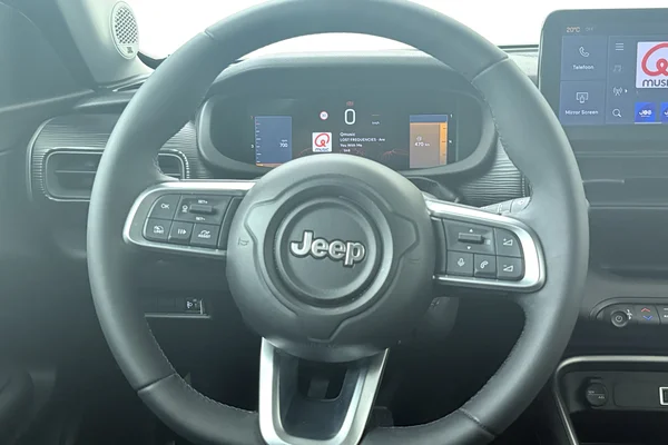 Jeep Avenger (2025) — foto 2 van 17