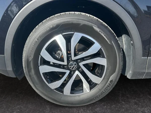 VOLKSWAGEN Tiguan Dsl (2022) — foto 25 van 31