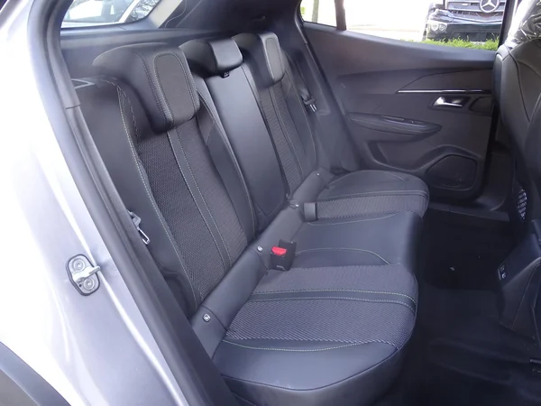 Peugeot 2008 (2026) — foto 6 van 23