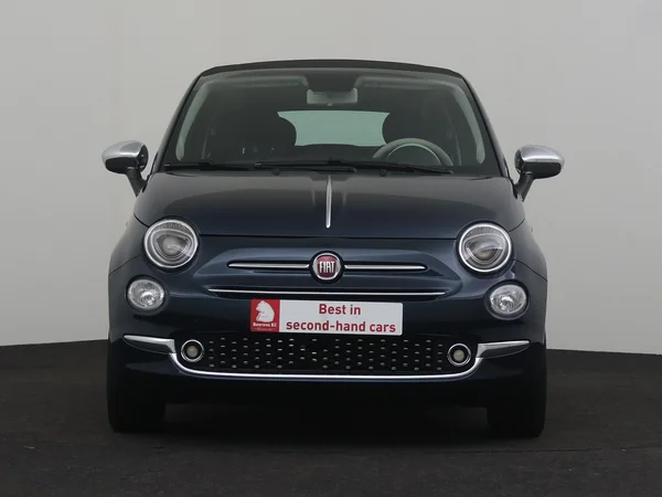 FIAT 500C (2021) — foto 23 van 25