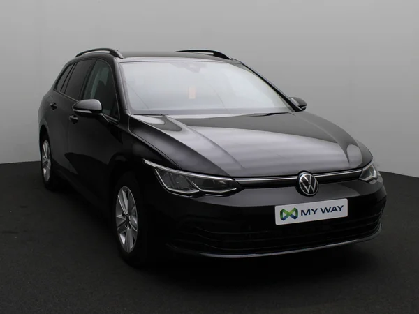 VOLKSWAGEN Golf VIII SW (2025) — foto 10 van 17