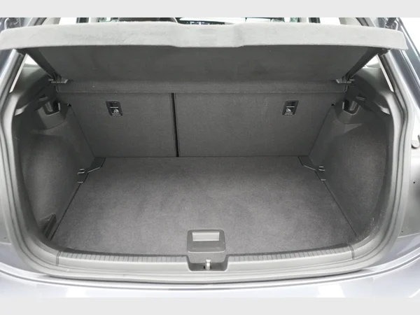 VOLKSWAGEN Polo (2024) — foto 10 van 25