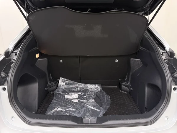 TOYOTA Yaris Cross (2022) — foto 8 van 30