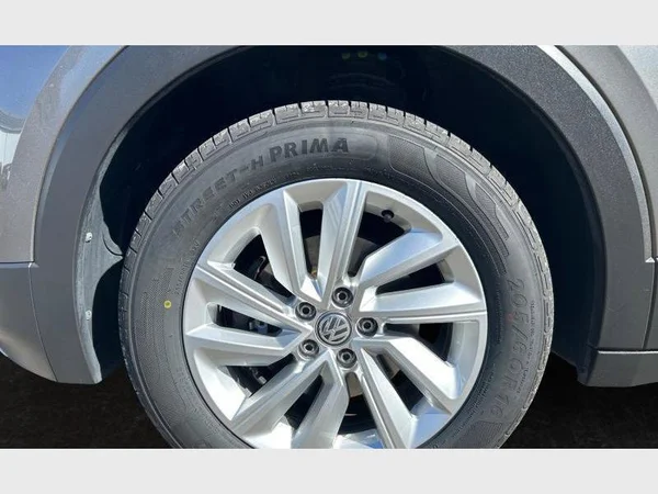 Volkswagen T-Cross (2020) — foto 22 van 29