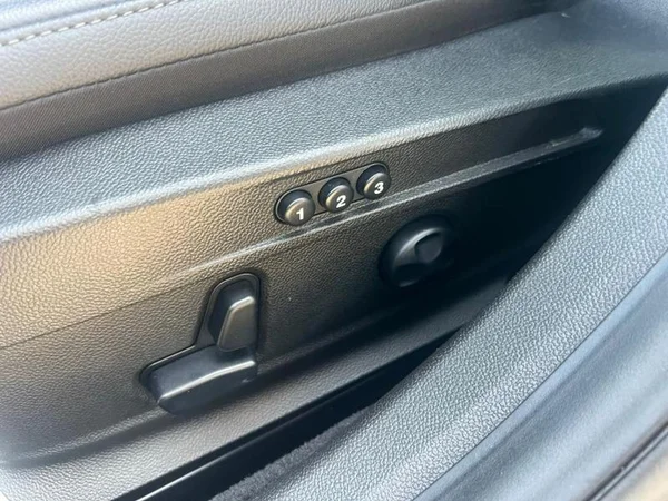 ALFA ROMEO Giulia Dsl (2020) — foto 3 van 28