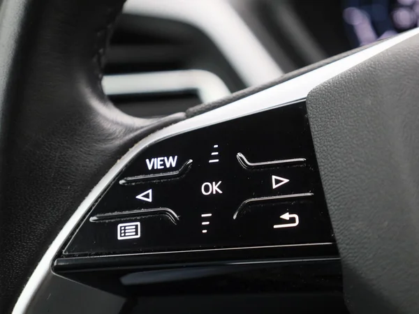 Audi Q4 e-tron (2022) — foto 11 van 45