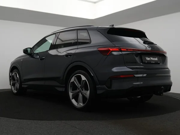 AUDI Q4 e-tron (2026) — foto 18 van 23