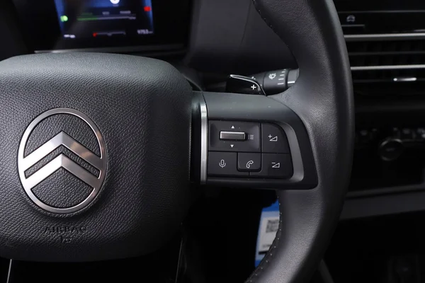 Citroen C4 (2025) — foto 10 van 65