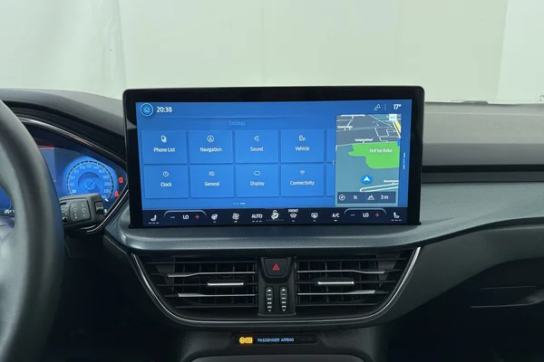 Ford Focus SW Active (2025) — foto 3 van 25