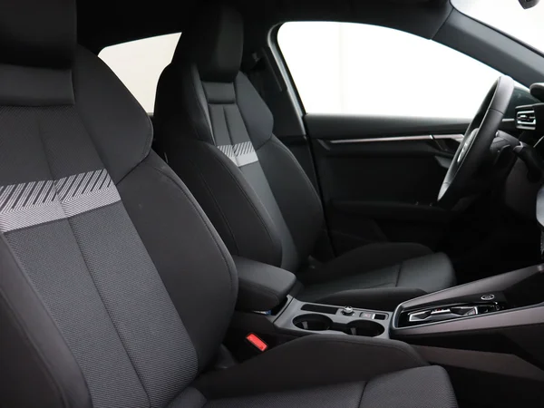 AUDI A3 Sportback (2025) — foto 18 van 18