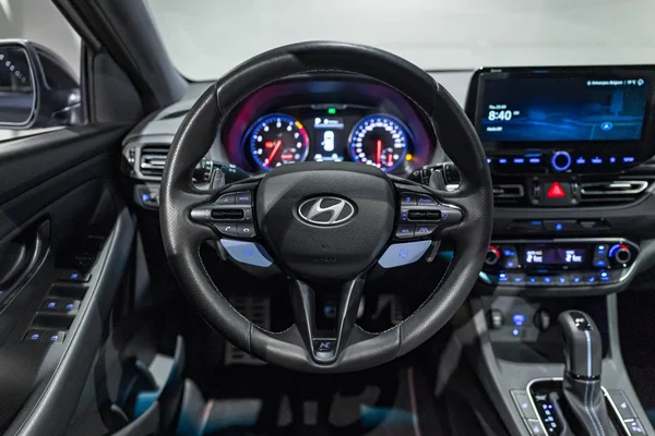 Hyundai i30 (2023) — foto 4 van 44