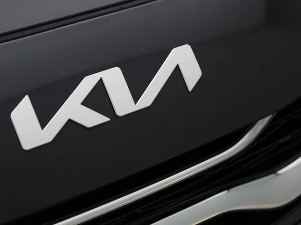 Kia cee'd (2023) — foto 28 van 39