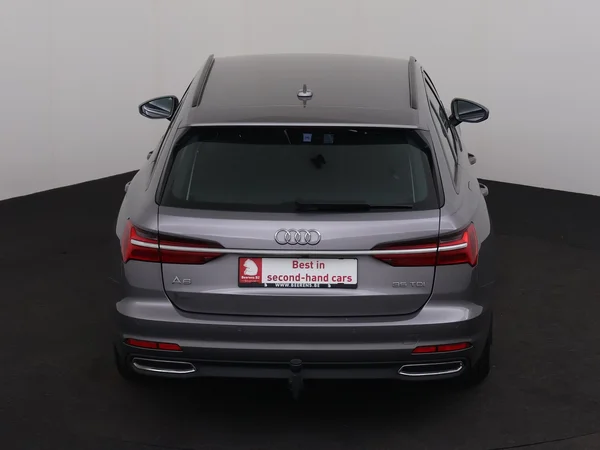 AUDI A6 (2021) — foto 29 van 32