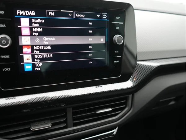 VOLKSWAGEN T-Cross (2026) — foto 9 van 24