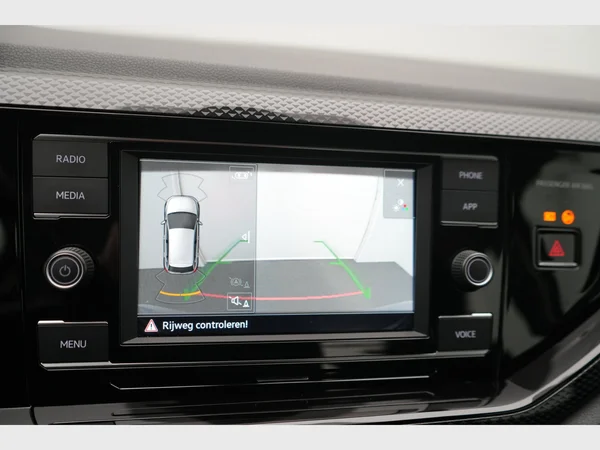 VOLKSWAGEN Polo (2023) — foto 10 van 24