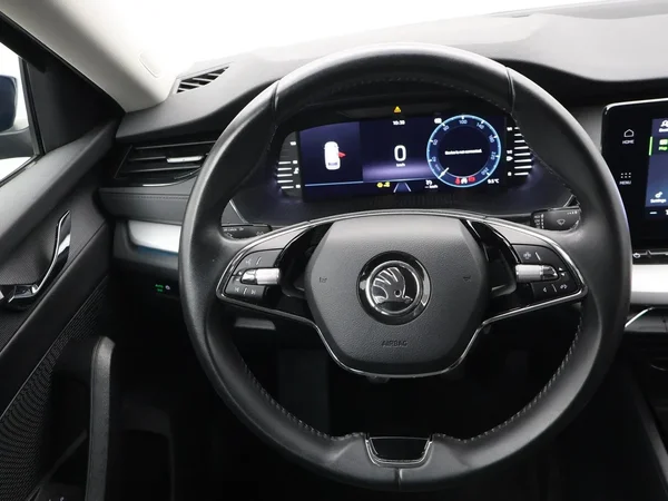 Škoda Octavia (2022) — foto 8 van 29
