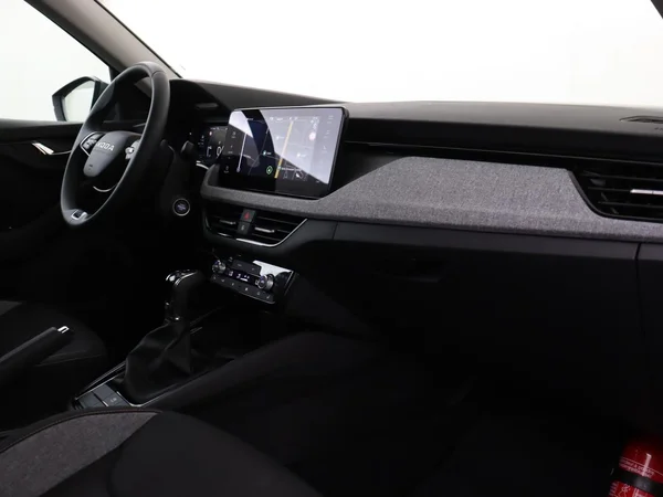 SKODA Kamiq (2025) — foto 10 van 18