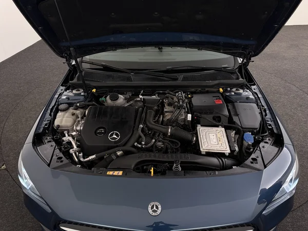 MERCEDES CLA 250 (2021) — foto 6 van 35