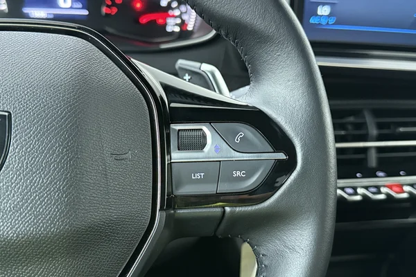 Peugeot 2008 (2025) — foto 7 van 19