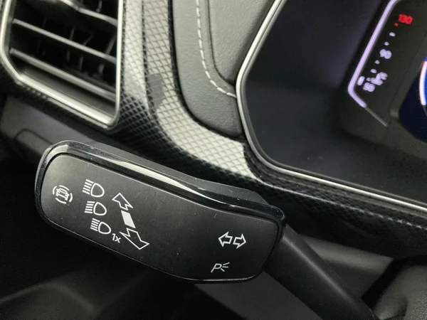 VOLKSWAGEN T-Cross (2025) — foto 19 van 36