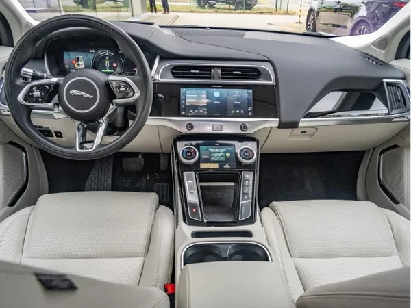 Jaguar I-PACE (2022) — foto 30 van 30