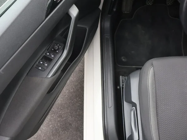 Volkswagen Polo (2024) — foto 13 van 23