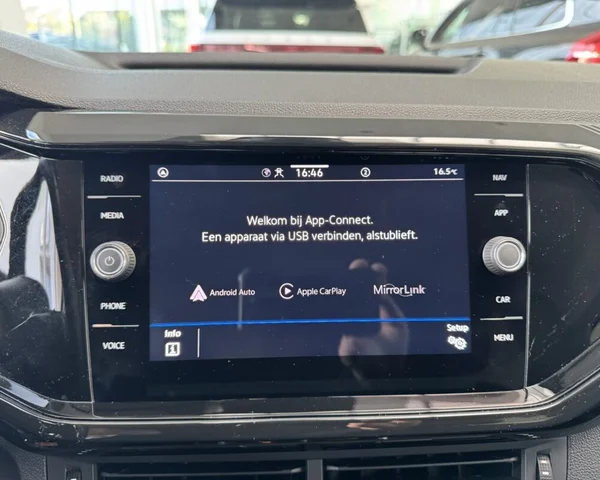 Volkswagen T-Cross (2022) — foto 19 van 30