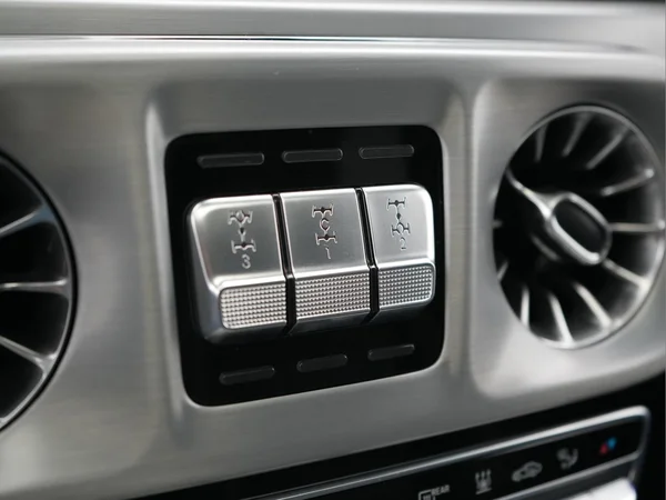 MERCEDES-BENZ G-Class (W463) (2021) — foto 7 van 47