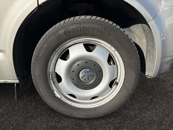 VOLKSWAGEN Transporter T5 Caravelle Swb (2011) — foto 13 van 21