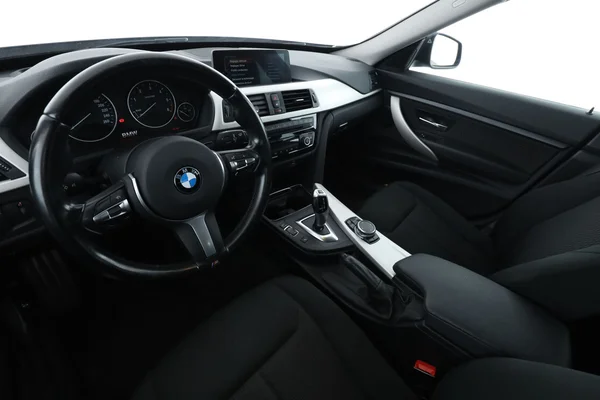 BMW 3-serie (2016) — foto 2 van 16