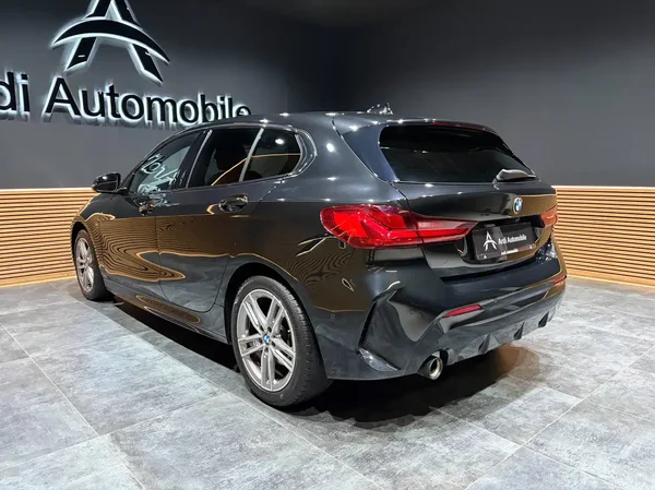 Bmw 118 (2022) — foto 25 van 27
