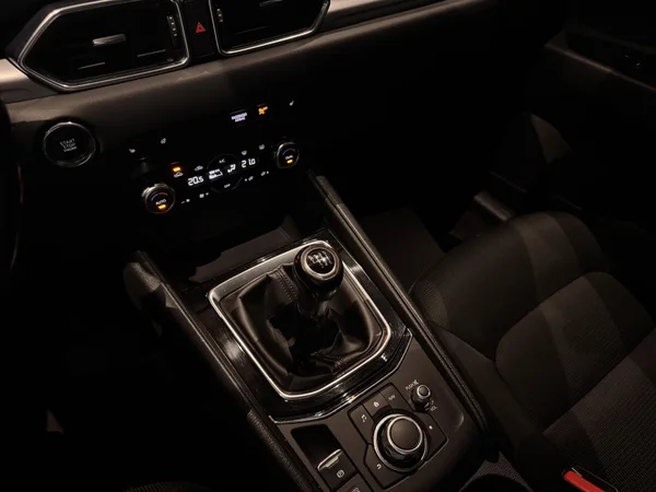 Mazda CX-5 (2018) — foto 8 van 22