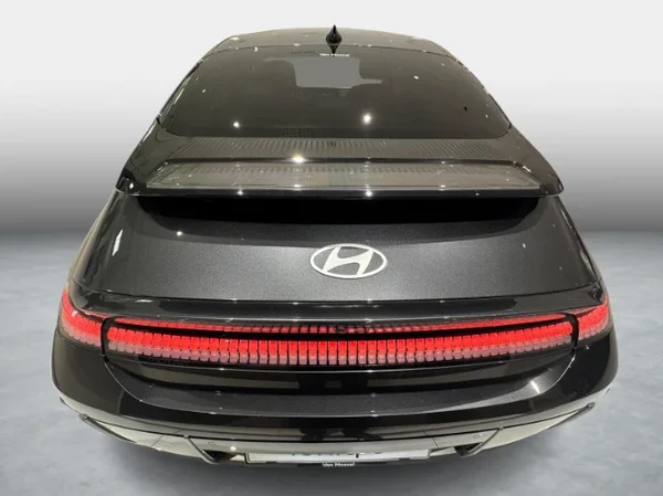 Hyundai IONIQ 6 (2025) — foto 3 van 7