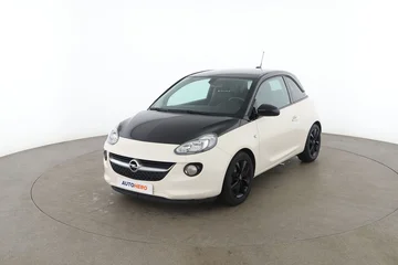 Opel Adam 701384b2-e935-42fb-90bc-e64a245ce1f4