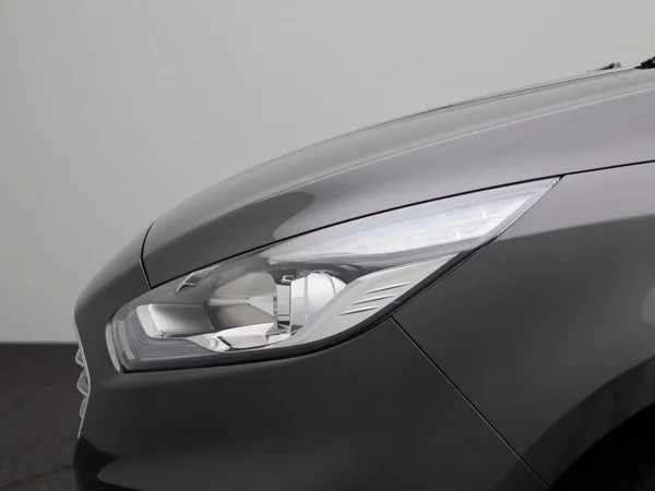 Ford S-Max (2022) — foto 7 van 39