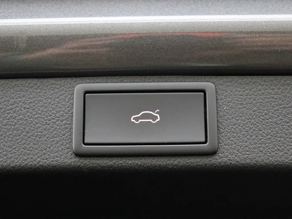 SKODA Octavia Combi (2024) — foto 7 van 19