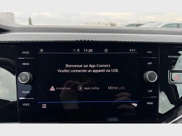 VOLKSWAGEN Polo (2023) — foto 15 van 24