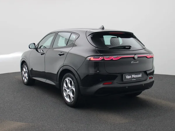 Alfa Romeo Tonale (2023) — foto 12 van 37