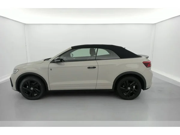 VOLKSWAGEN T-Roc Cabriolet (2025) — foto 34 van 48