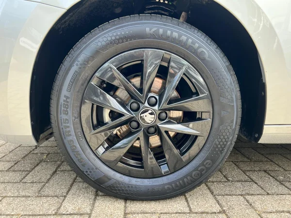 SKODA Fabia (2025) — foto 16 van 24