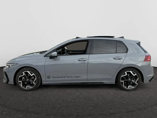 VOLKSWAGEN Golf VIII (2026) — foto 12 van 24