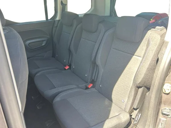 PEUGEOT Rifter Swb Dsl (2019) — foto 4 van 31
