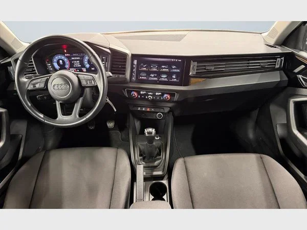 AUDI A1 Sportback (2019) — foto 3 van 23