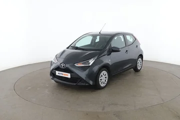 Toyota Aygo cf266048-1f88-497f-8983-2aa0da678ce0