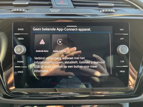 VOLKSWAGEN Touran (2025) — foto 6 van 22