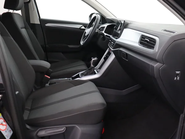 VOLKSWAGEN T-Roc (2025) — foto 12 van 18